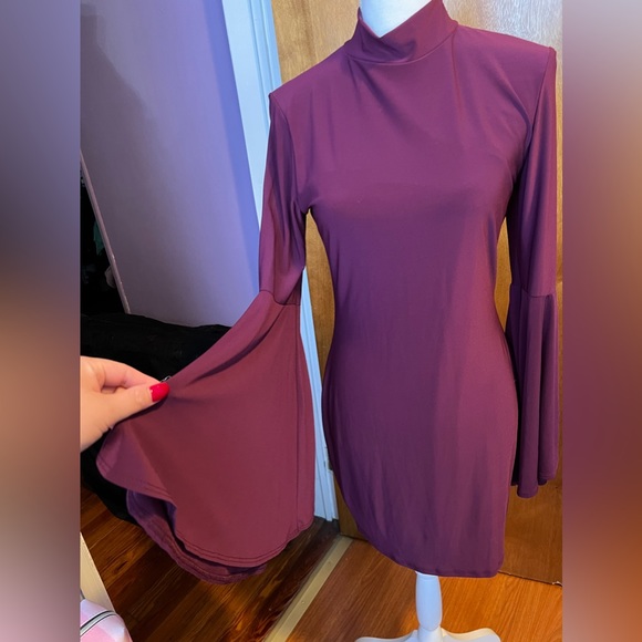 SOLD!!!!!!!!! DONT BUY Fashion Nova Belle Sleeve Mini Dress NWT Large - Picture 5 of 5